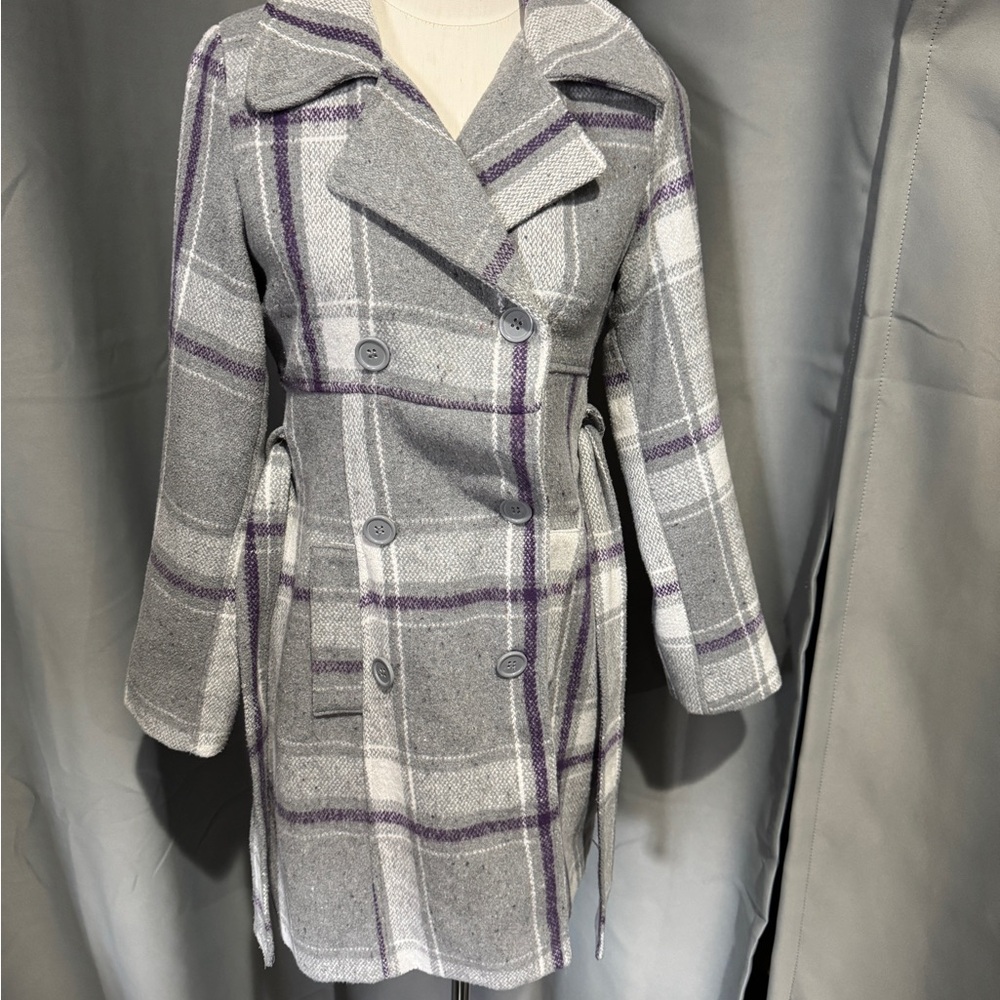 Rogue ladies size S coat